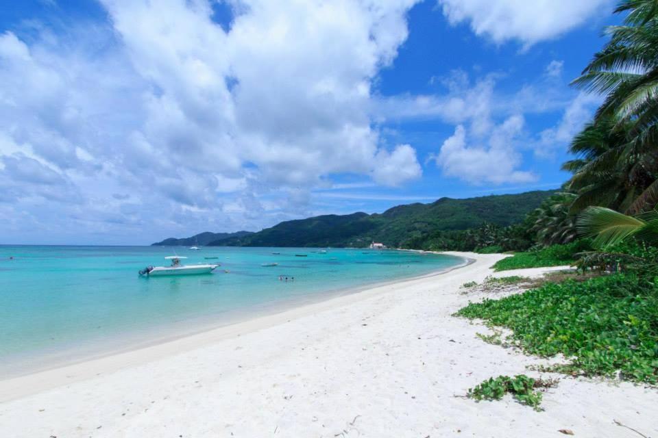 Le Comfort Anse Royale Luaran gambar